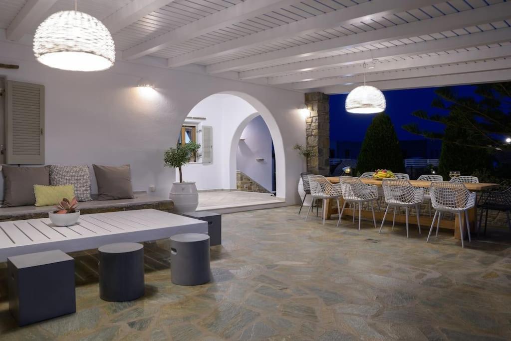Zoe & Zen Collection Apartment Парос Екстериор снимка