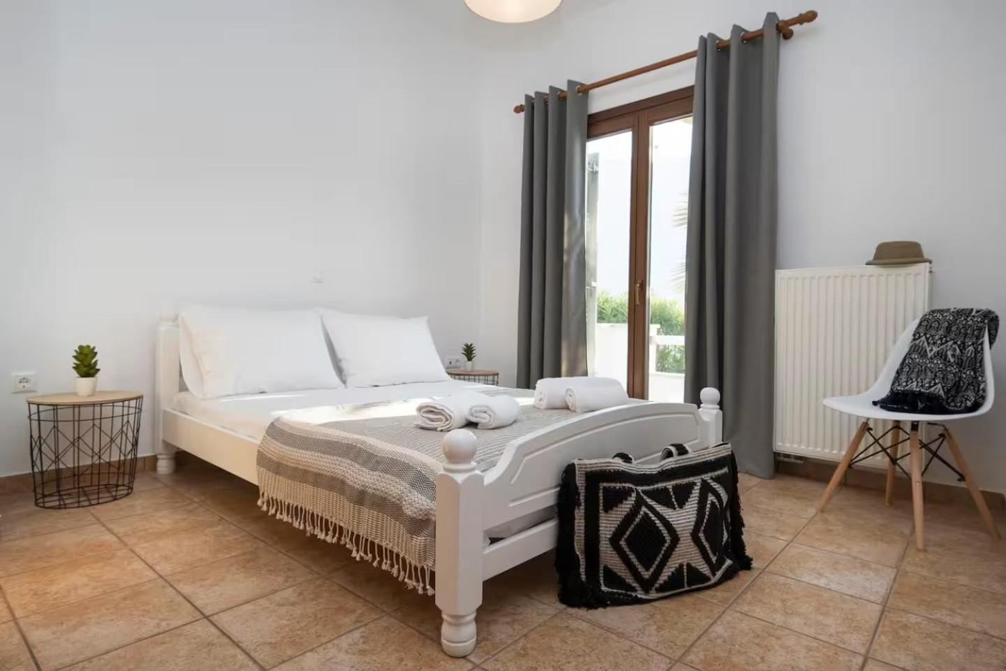 Zoe & Zen Collection Apartment Парос Екстериор снимка