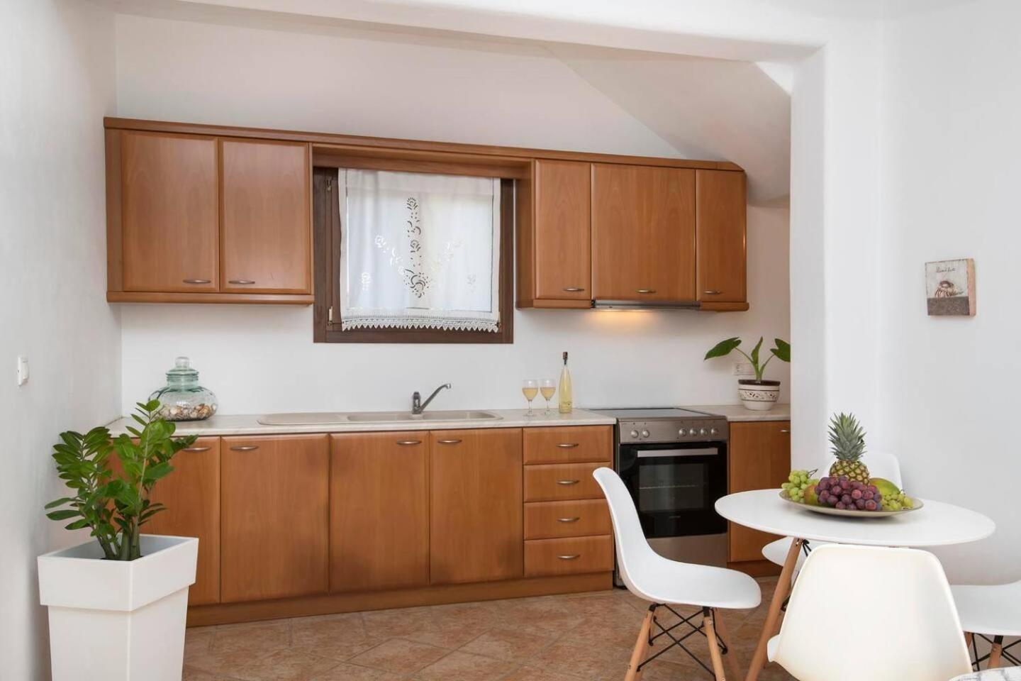 Zoe & Zen Collection Apartment Парос Екстериор снимка